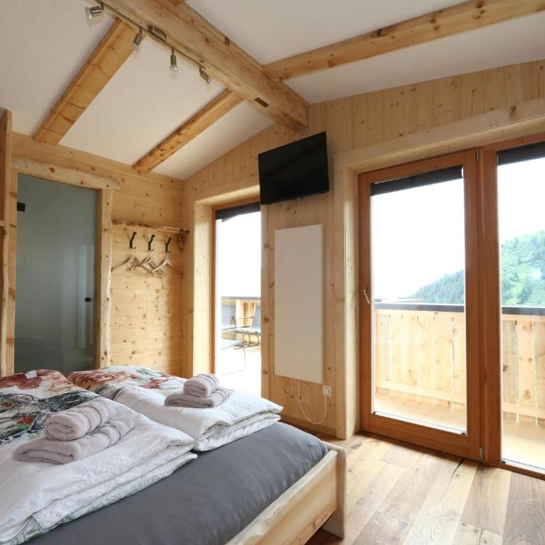 Chalet in Zillertal near Hochzillertal Ski Area - Ferienhaus mit 2 Schlafzimmern - 16