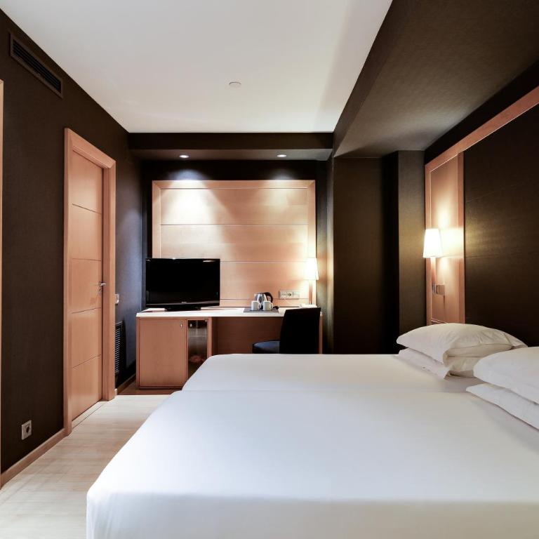 Hotel Barcelona Universal - Standard Double or Twin Room - 5