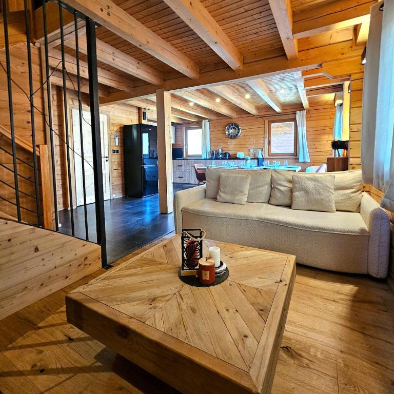 Chalet cosy et élégant 6-8pers, ski, piscine, sauna - Chalet 3 Chambres - 16