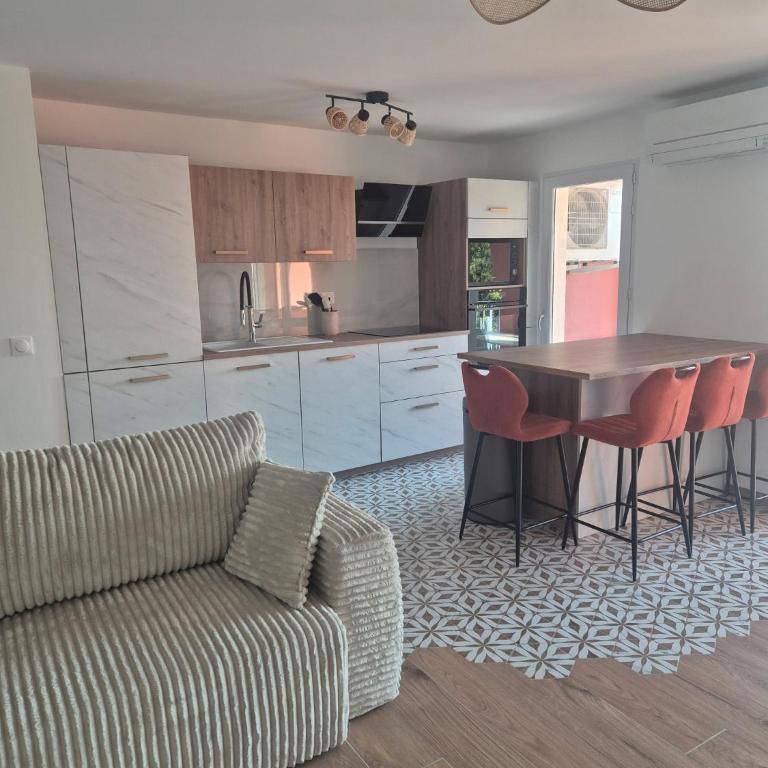 T3 renové avec piscine,terrasse et climatisation - Apartamento de 2 dormitorios - 13