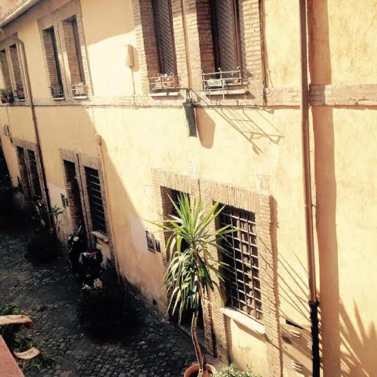 Casa Vacanze Colosseum by Serena - Apartment - 37