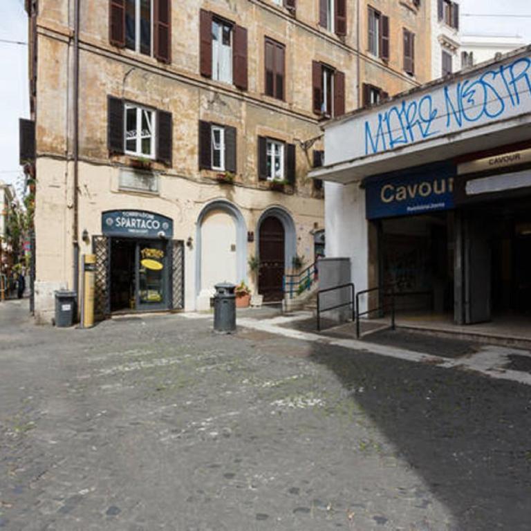 Casa Vacanze Colosseum by Serena - Apartment - 38