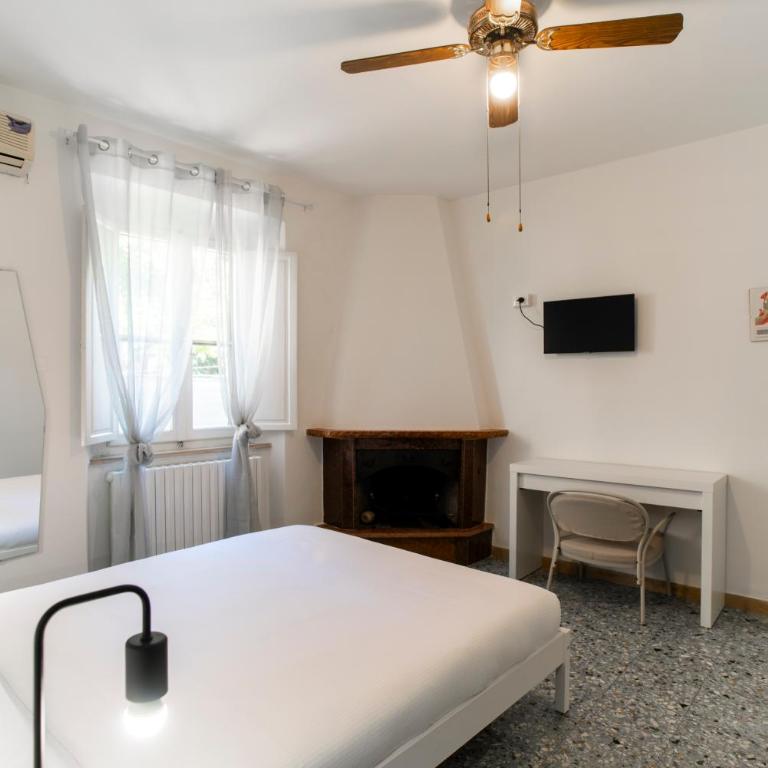 Pisa Airport Rooms - Camera Matrimoniale - 2