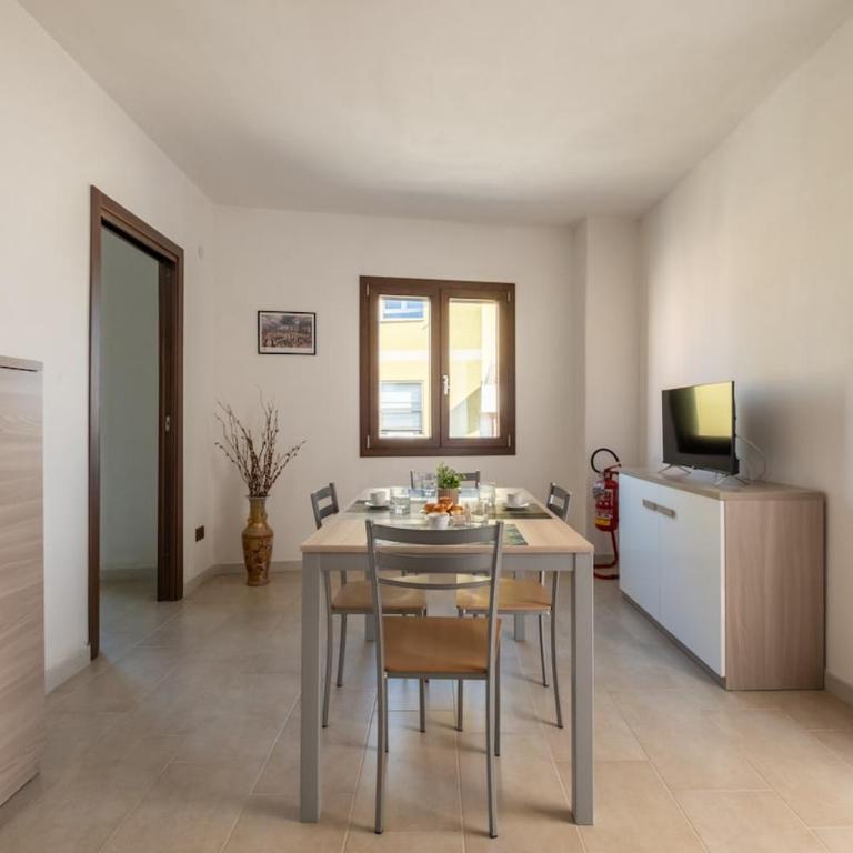 Sunset Lounge Stay - Spiaggia del Poetto 5min & Terrazza - Appartamento con 2 Camere da Letto - 7