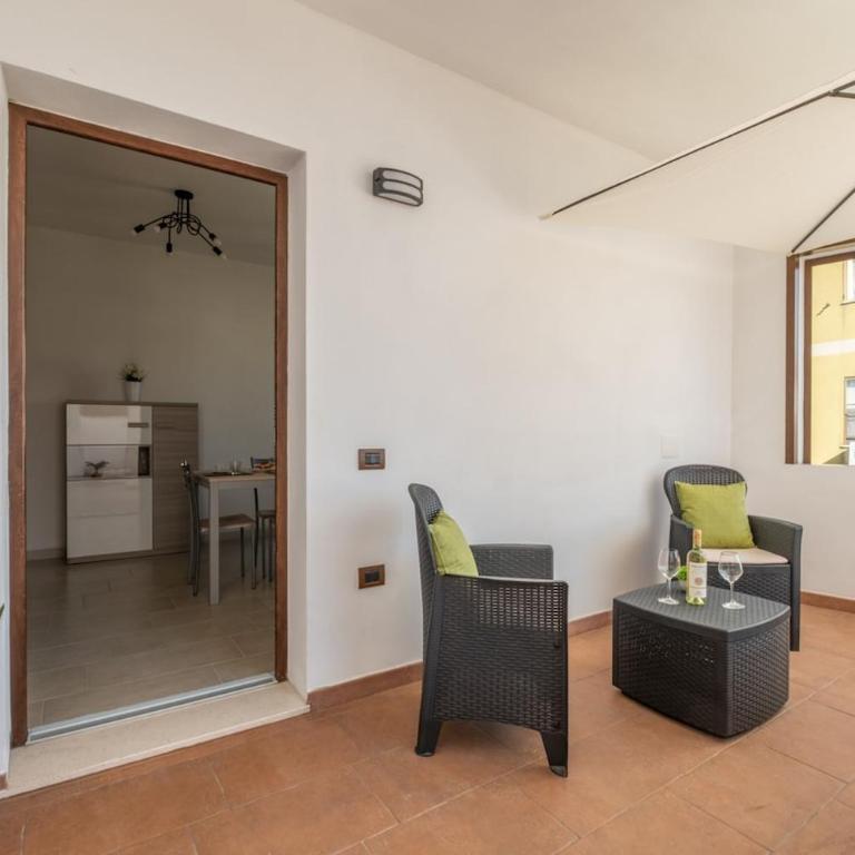 Sunset Lounge Stay - Spiaggia del Poetto 5min & Terrazza - Appartamento con 2 Camere da Letto - 10