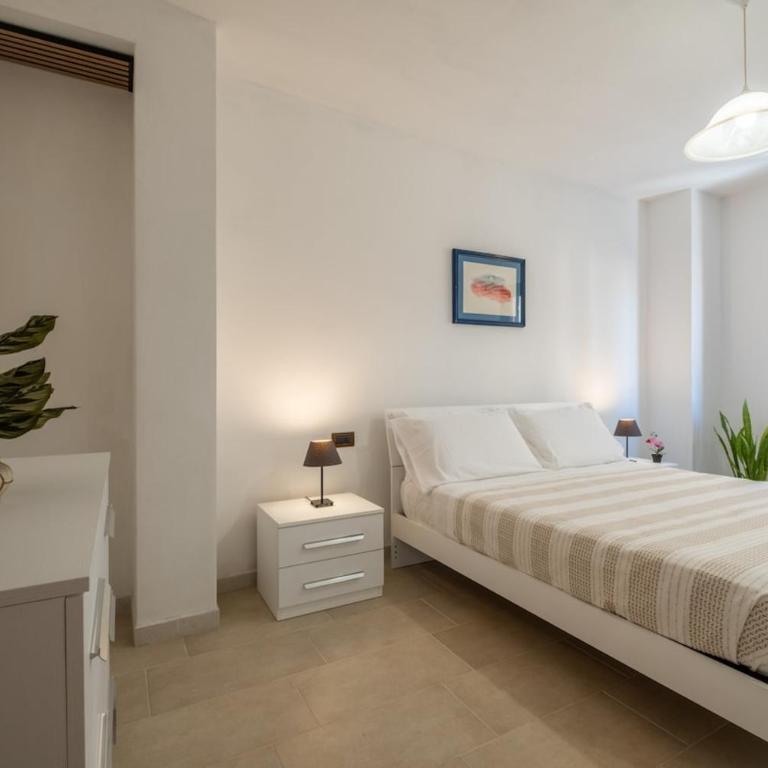 Sunset Lounge Stay - Spiaggia del Poetto 5min & Terrazza - Appartamento con 2 Camere da Letto - 21