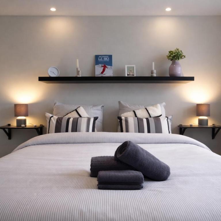 S&S Haven - T4 - 3 Lits queen size - Place Privative dans Parking Sécurisé - Appartement 3 Chambres - 6