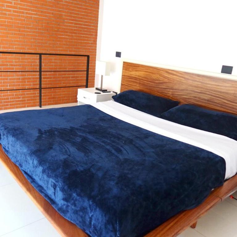 Modern condo loft in Zoho Skies with a roof pool - Two-Bedroom Apartment - 8