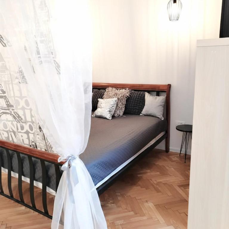 Čaršija Visoko - Two-Bedroom Apartment - 5