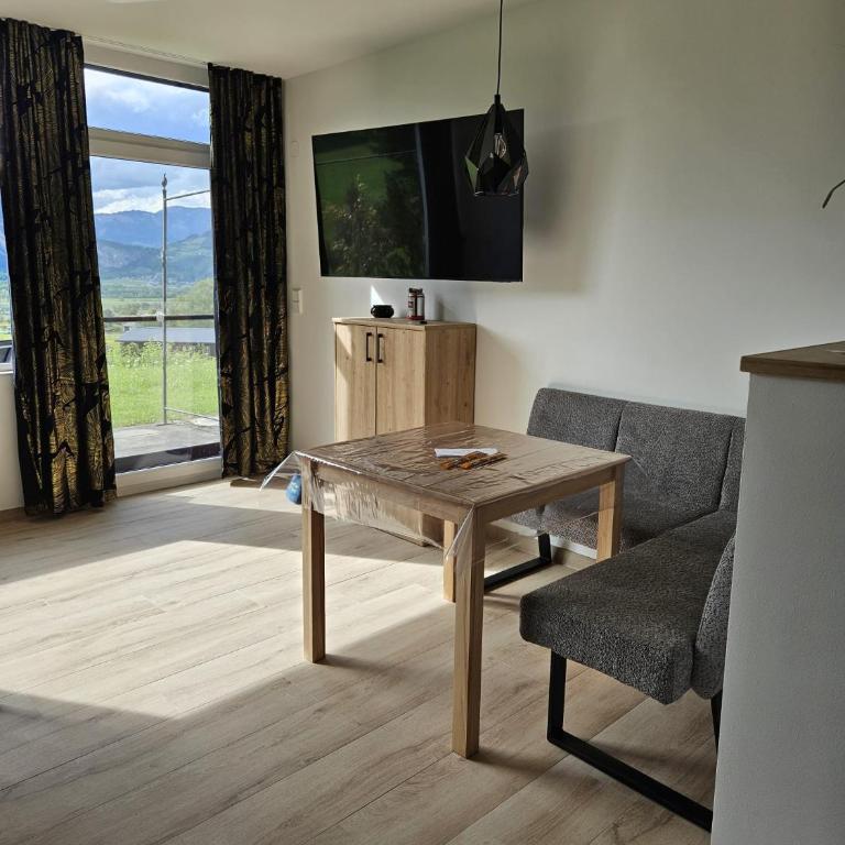 Bergpanorama zum Grimming Appartement Ferienwohnung Pichlarn - Apartamento de 1 dormitorio - 27
