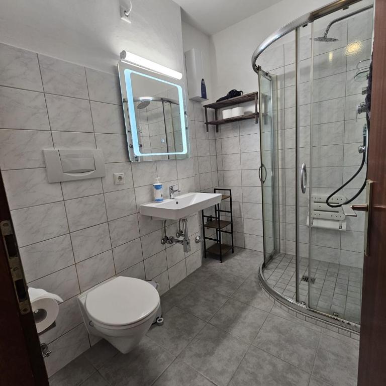 Bergpanorama zum Grimming Appartement Ferienwohnung Pichlarn - Apartamento de 1 dormitorio - 24