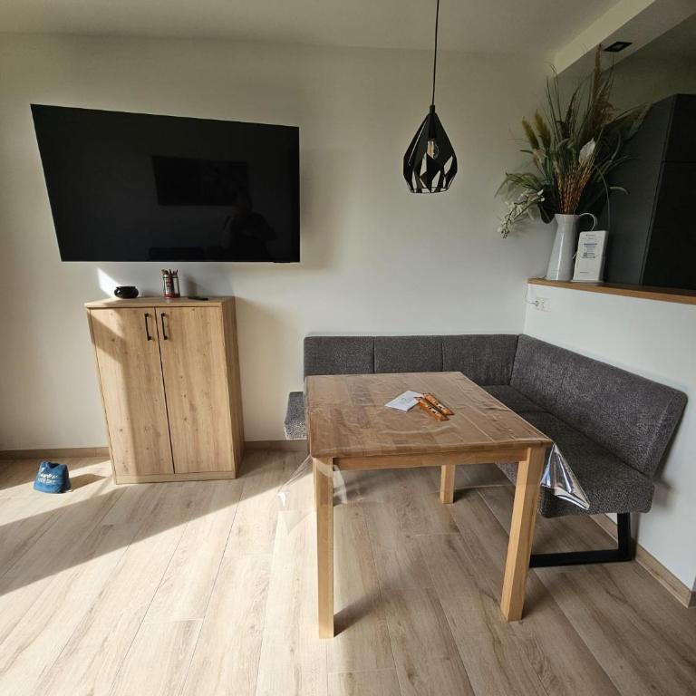 Bergpanorama zum Grimming Appartement Ferienwohnung Pichlarn - Apartamento de 1 dormitorio - 19