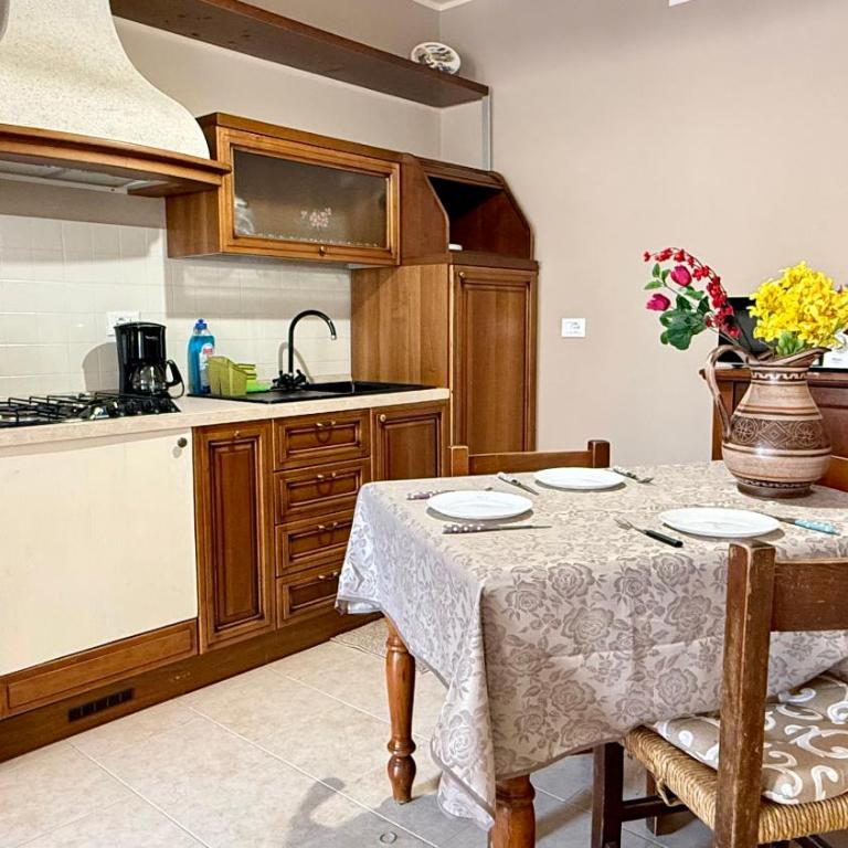 Appartamenti Milly - Appartamento con 1 Camera da Letto e Vista Lago - 3