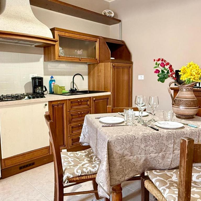 Appartamenti Milly - Appartamento con 1 Camera da Letto e Vista Lago - 2