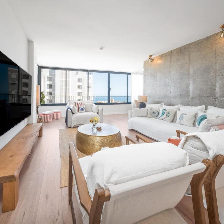 Luxury Beachfront "Felicità" Sea View 6 Guests - Three-Bedroom Apartment - 4