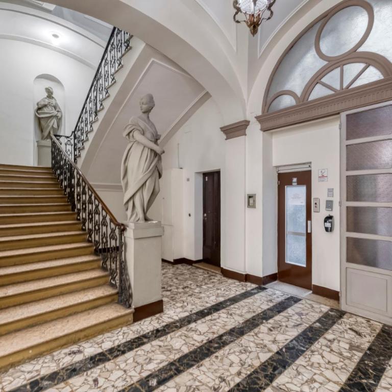 Metropolitan Luxury Apartment - Appartamento con 2 Camere da Letto - 17