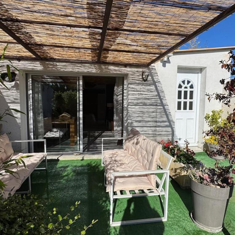 Maison avec terrasse proche piste cyclable et remparts - One-Bedroom House - 3