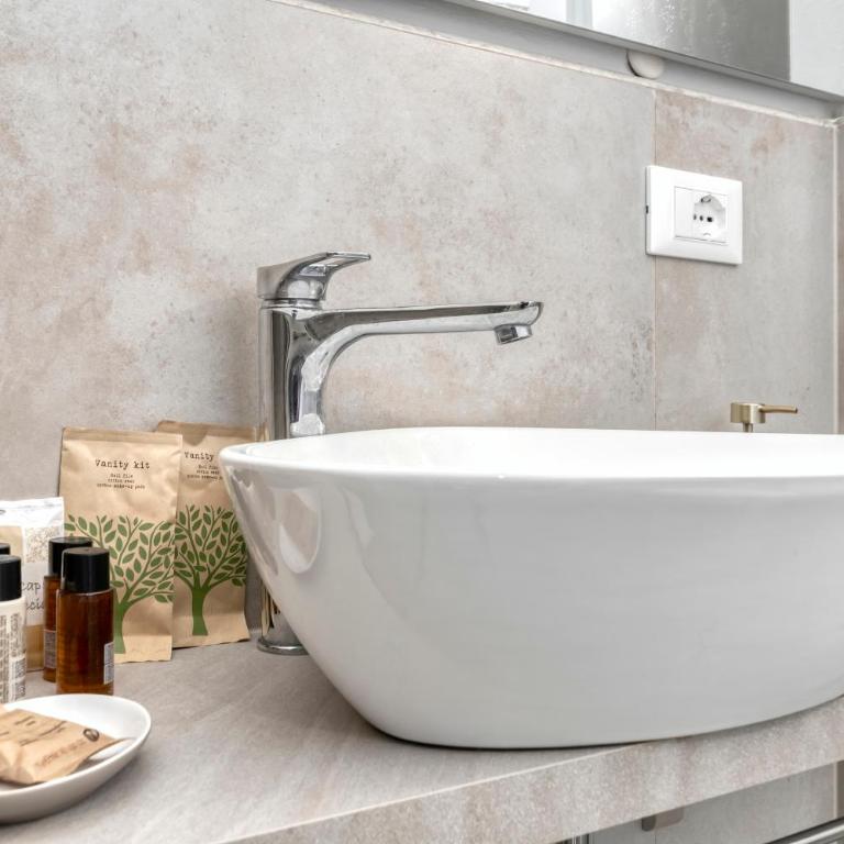 Metropolitan Luxury Apartment - Appartamento con 2 Camere da Letto - 20