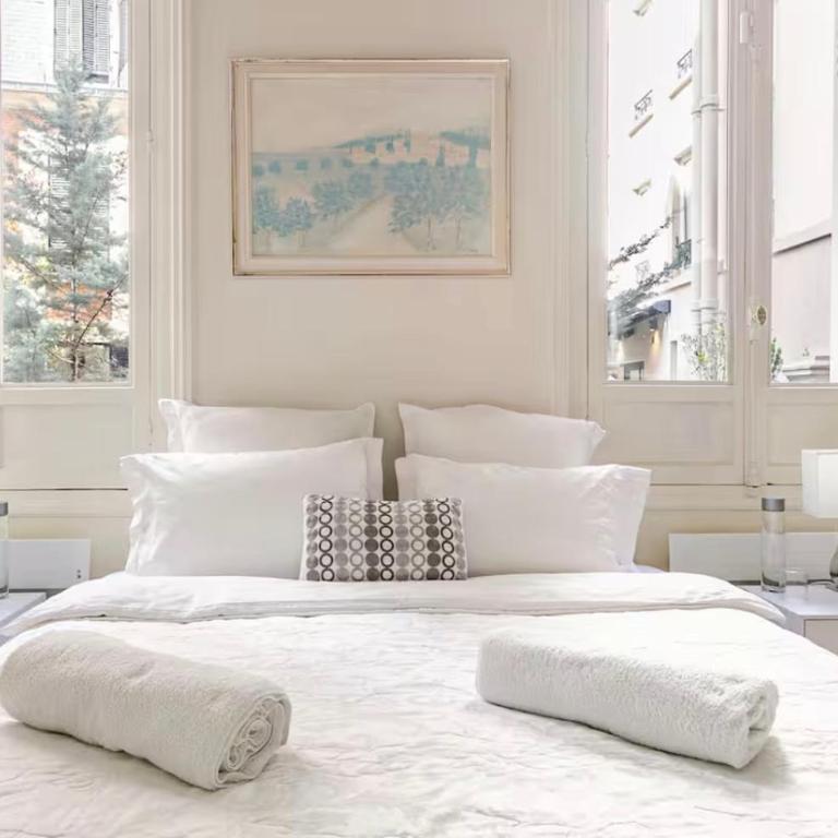 Luxury and Exclusive 130sqm estate 4m ceilings with garden view near Arc de Triomphe and Palais des Congrès - Appartement 2 Chambres - 30
