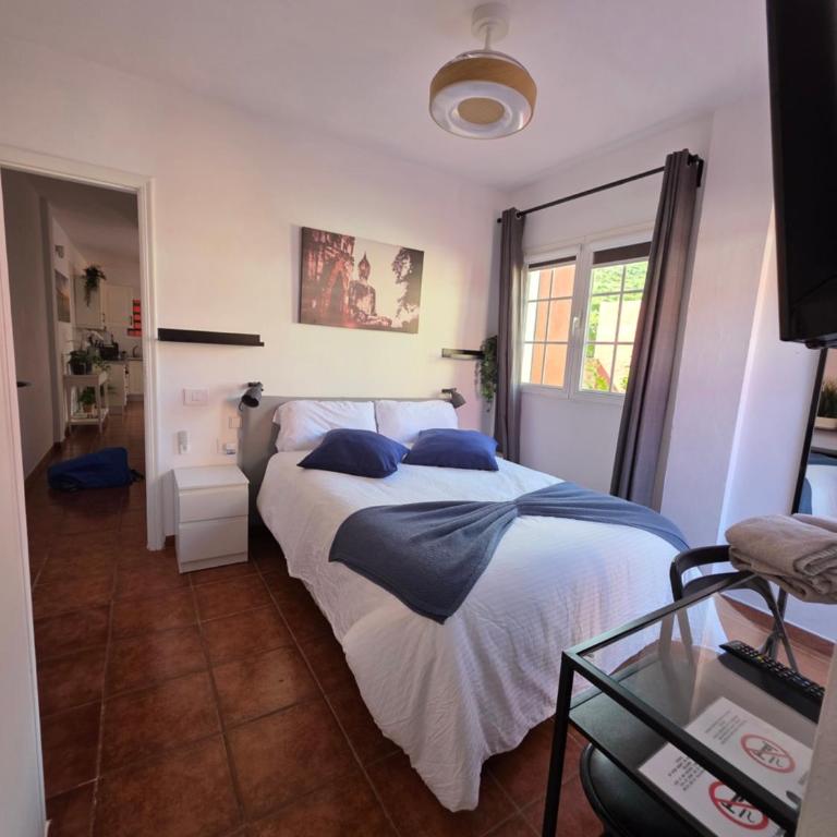Alojamiento La Concha - Habitación Doble con terraza - 5
