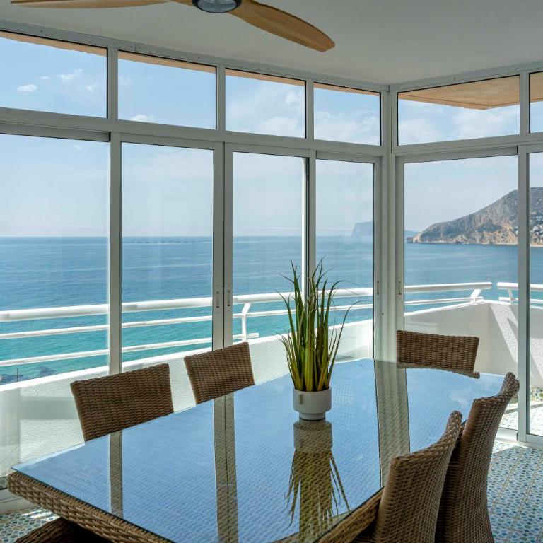 NEW SEAVIEW & SKY APARTMENT Playa De Oro 13rd floor con Parking - Apartamento de 2 dormitorios - 1