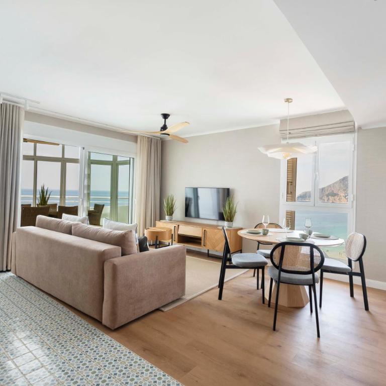 NEW SEAVIEW & SKY APARTMENT Playa De Oro 13rd floor con Parking - Apartamento de 2 dormitorios - 3