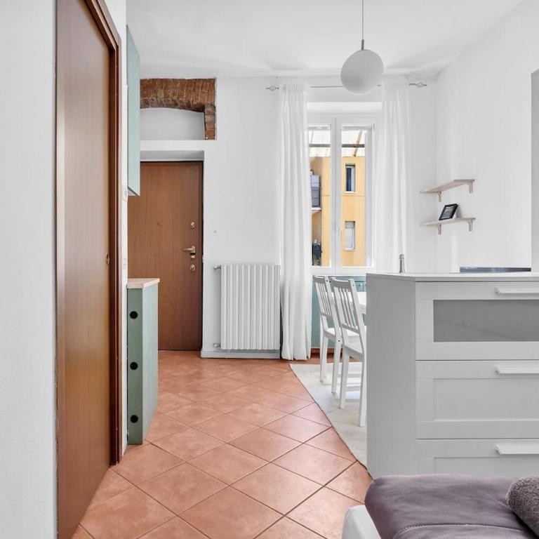 Gherini Home comfort and Tranquility in Milan Nord - One-Bedroom Apartment - 3