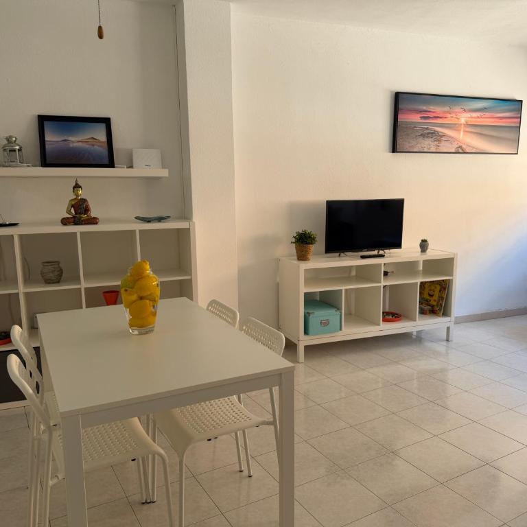 CoCoHomes Close to the beach Private Parking - Apartamento de 1 dormitorio - 10