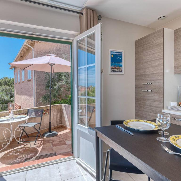 Appartement Climatisé Centre du Lavandou, Proche Plage - FR-1-816-6 - Apartment - 18