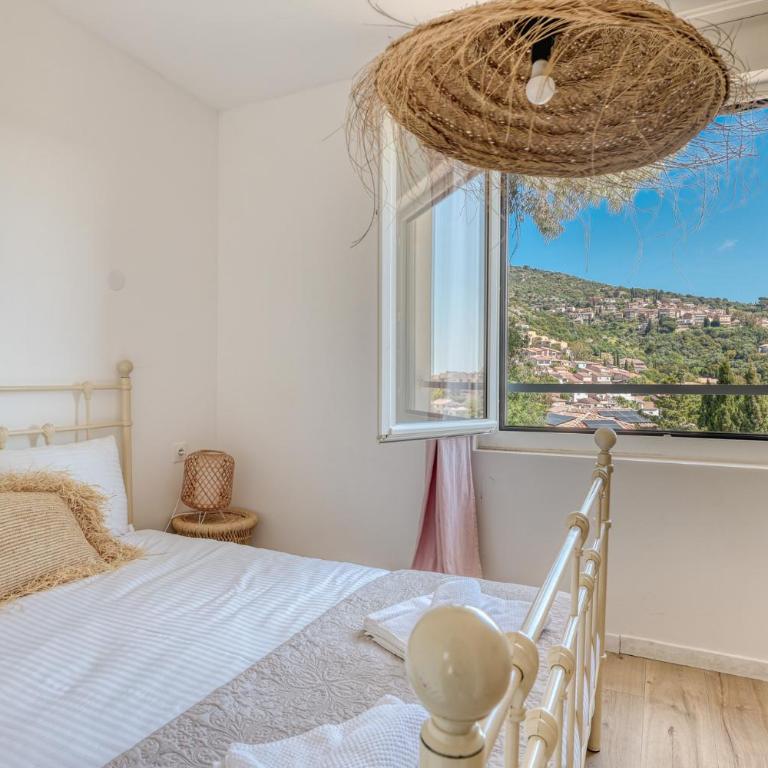 Hôtel Paradis - Chambre Double - Vue sur Village - 3
