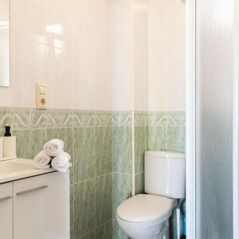 Apartamento junto a la playa- 3 dormitorios - Apartamento de 3 dormitorios con balcón - 10