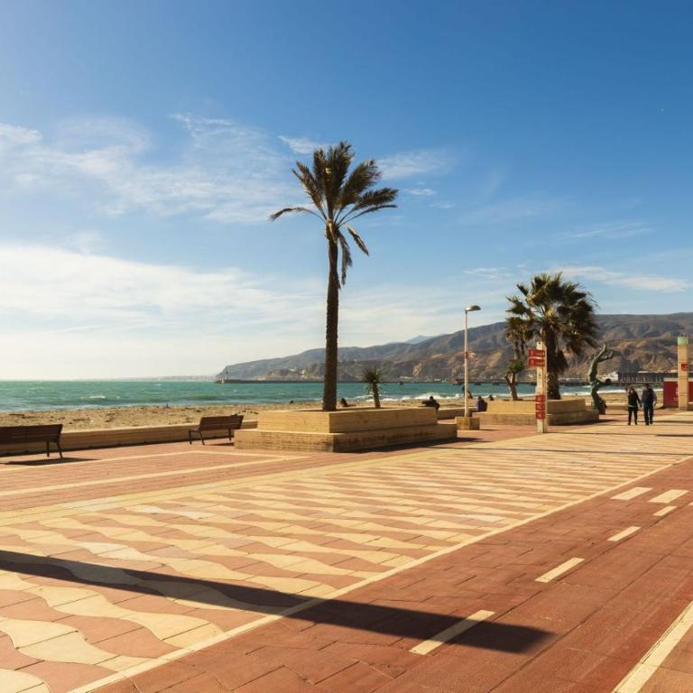 Apartamento junto a la playa- 3 dormitorios - Apartamento de 3 dormitorios con balcón - 25