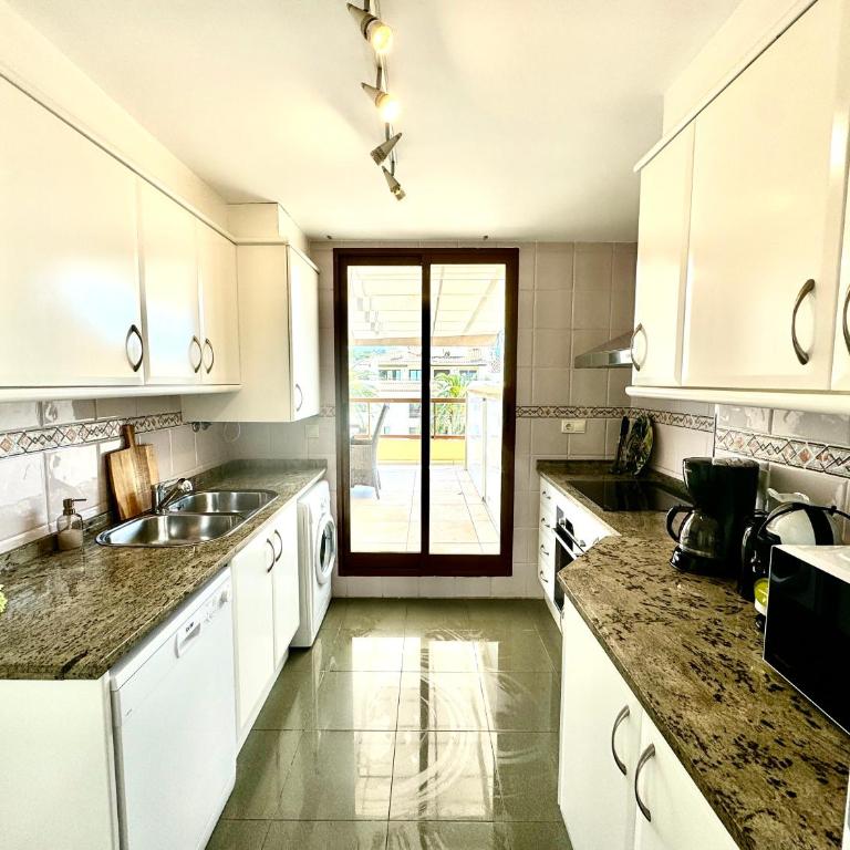 Penthouse Seven Oceans Moraira - Two-Bedroom Apartment - 22