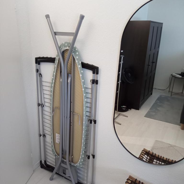 Central 4, pretty two room apartment, free bus, city tax included - Apartment mit 2 Schlafzimmern - 15