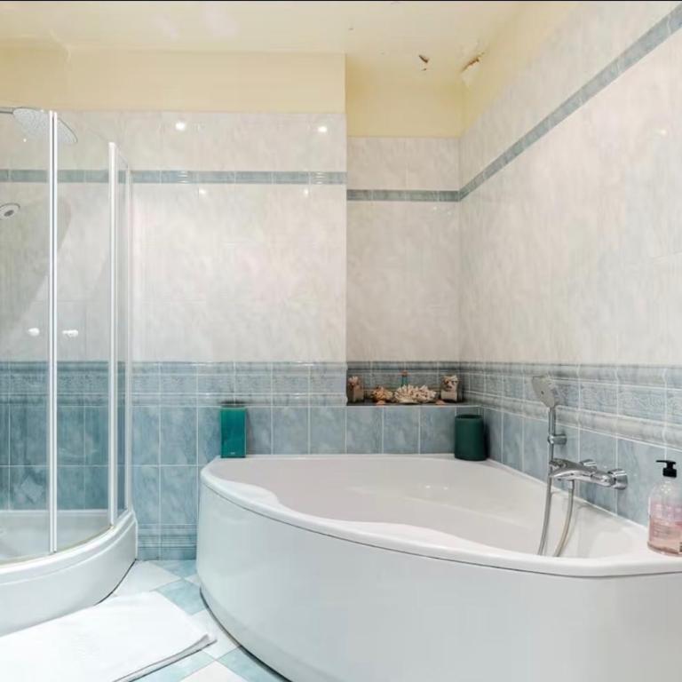 Luxury and Exclusive 130sqm estate 4m ceilings with garden view near Arc de Triomphe and Palais des Congrès - Appartement 2 Chambres - 11