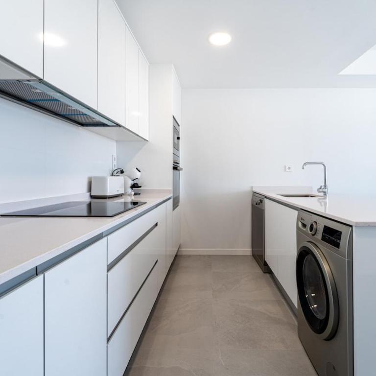 Brand New Luxury Apartment with Private Jacuzzi - Apartamento de 3 dormitorios - 8