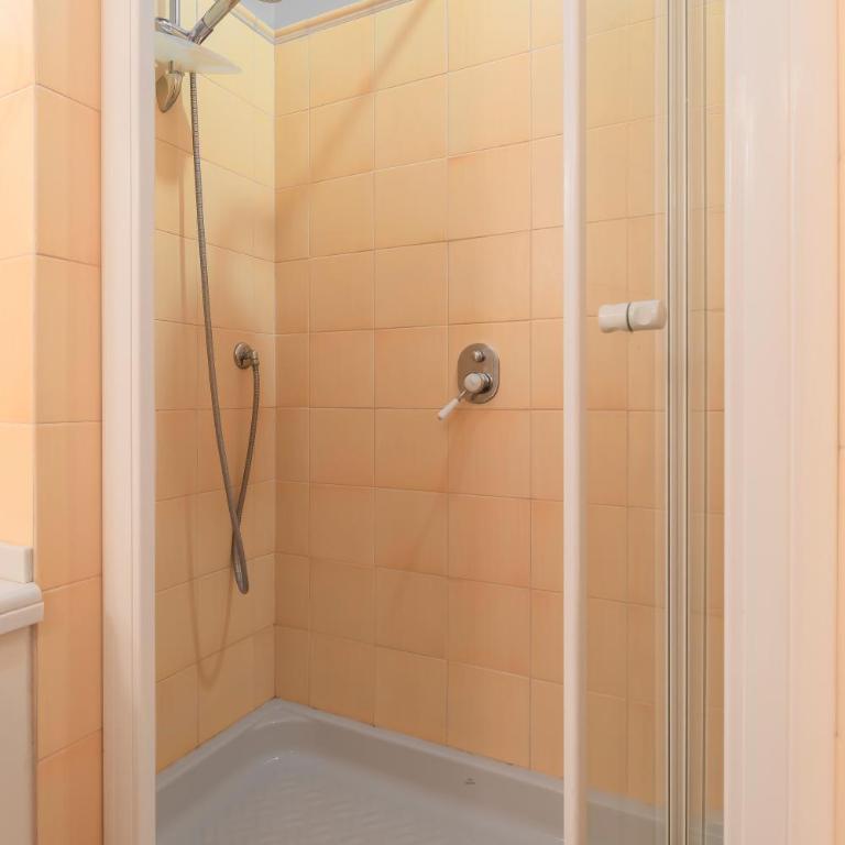 AureaLiving - Elegance in the heart of Trastevere - Appartamento Deluxe con 2 Camere da Letto - 4