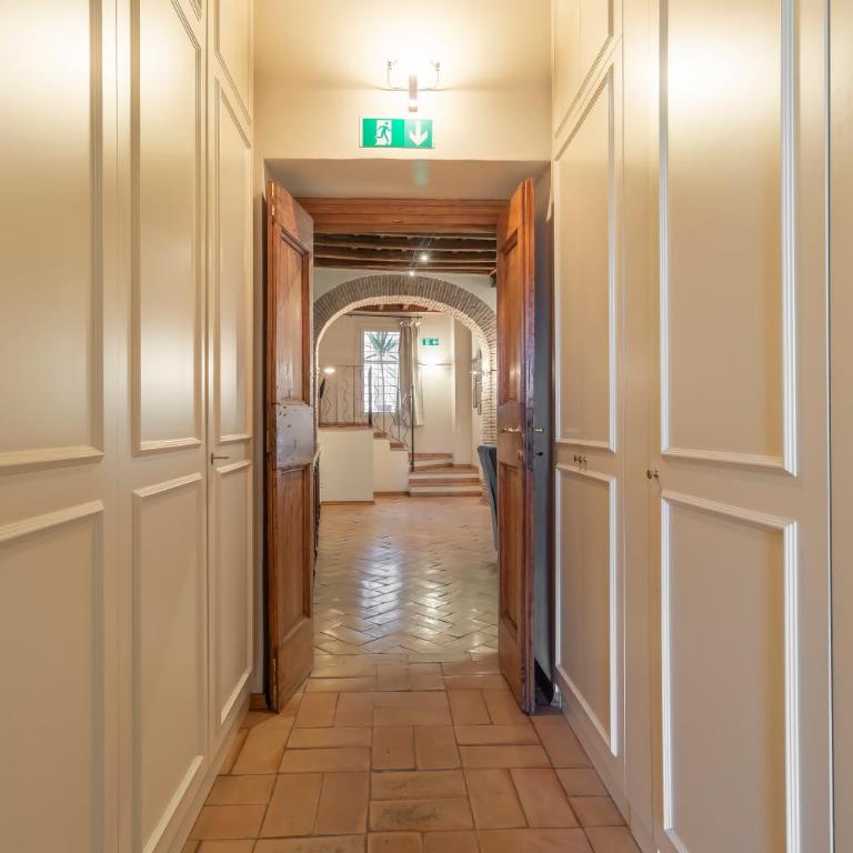 AureaLiving - Elegance in the heart of Trastevere - Appartamento Deluxe con 2 Camere da Letto - 11