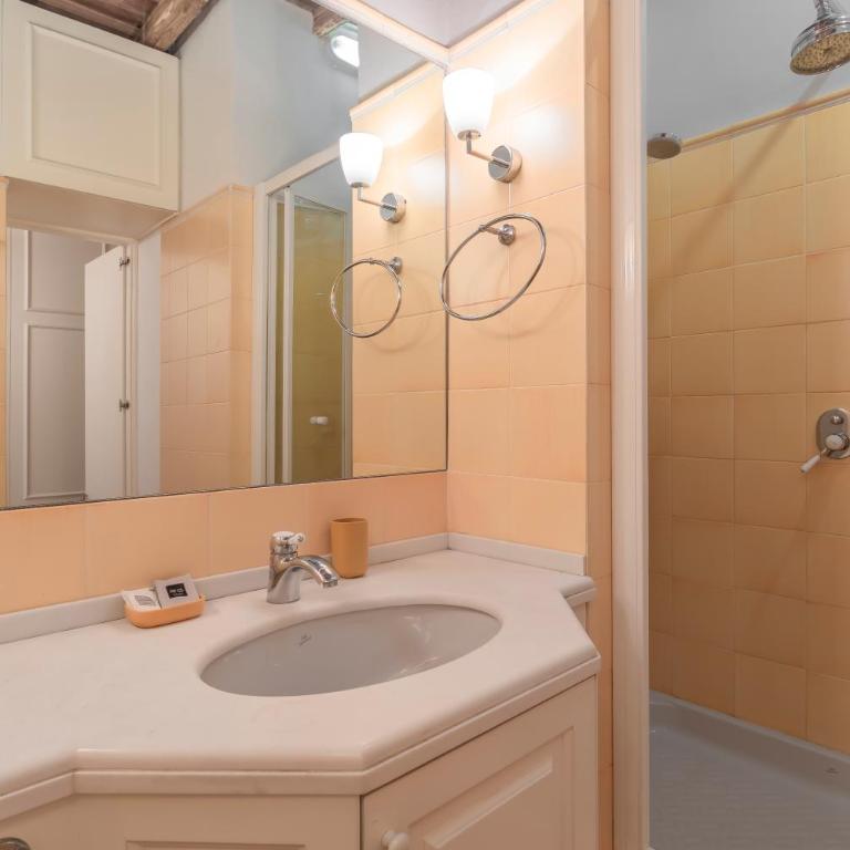 AureaLiving - Elegance in the heart of Trastevere - Appartamento Deluxe con 2 Camere da Letto - 16