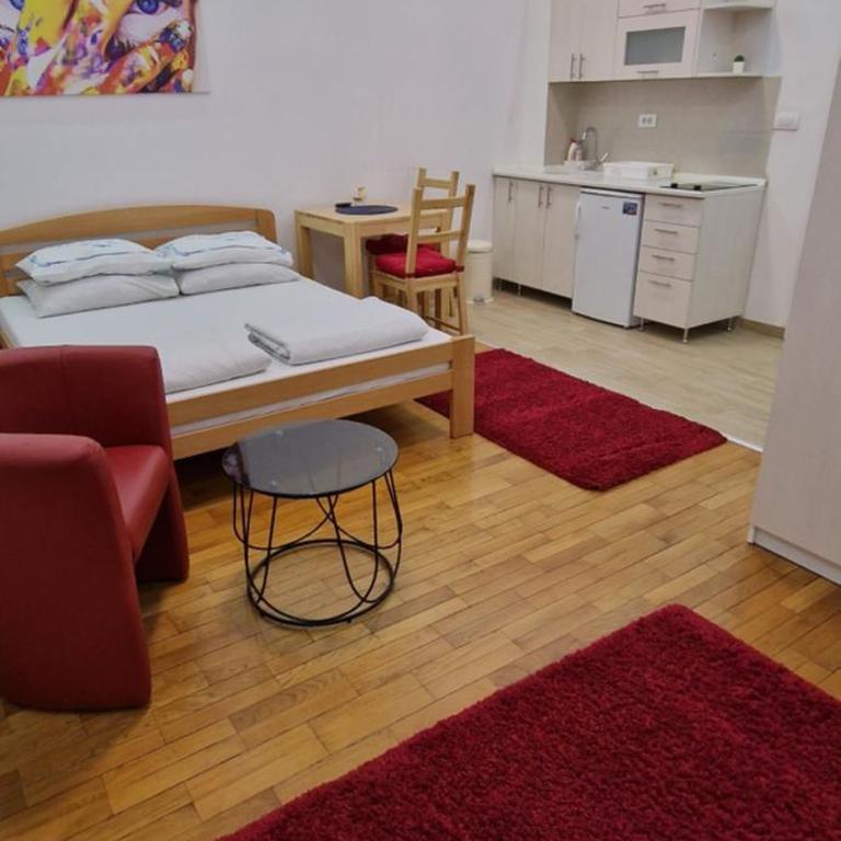 Omega Apartment Arena - One-Bedroom Apartment - 1