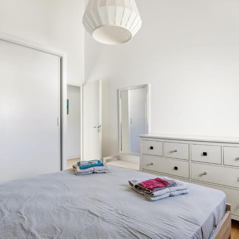 Terrasse de lHérault T3 haut de gamme avec terrasse & parking à Agde - Appartement - 23