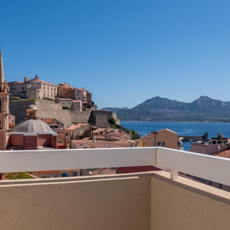 Hôtel Le Rocher - Chambre en Duplex - 6