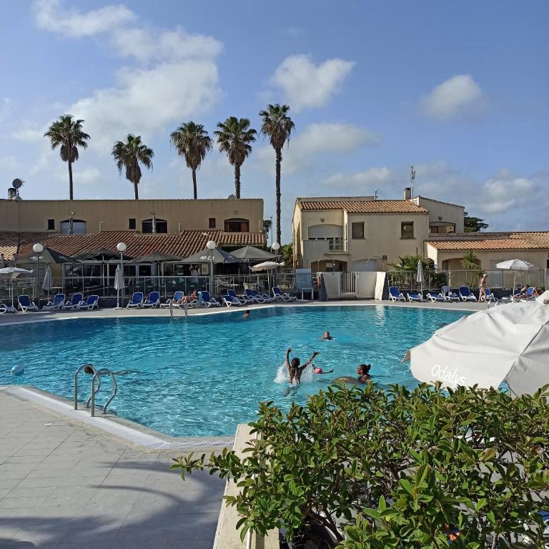 Appartement 1 chambre, piscine, terrasse entre port et plage - Apartamento de 1 dormitorio - 1