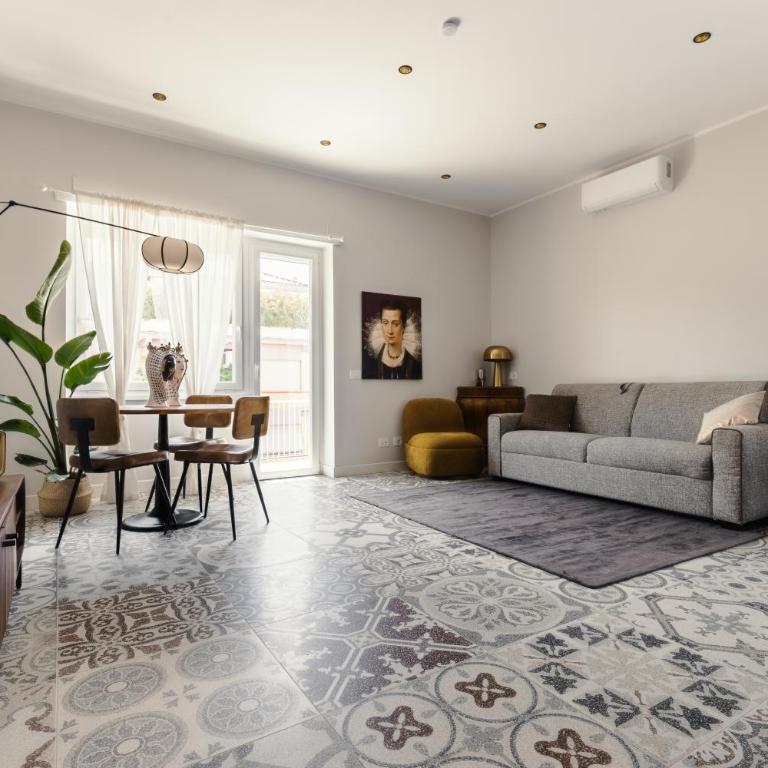 La Graniglie-Holiday Apartment - Monolocale con Balcone - 1