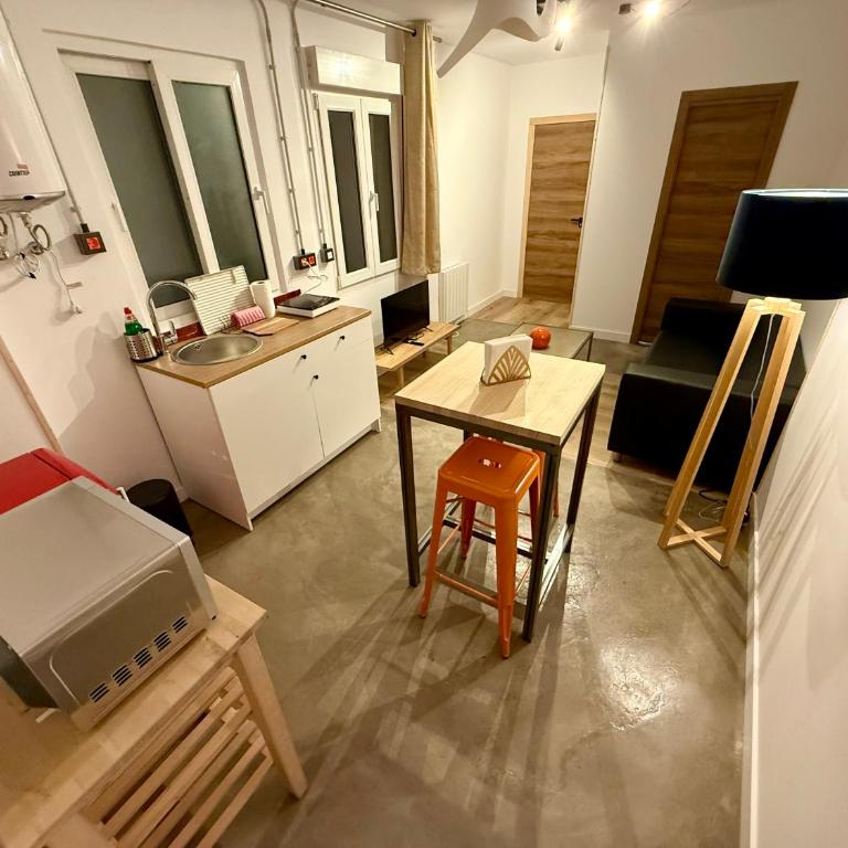 The Orange Teddy Bear Gijón - Apartamento de 1 dormitorio - 6