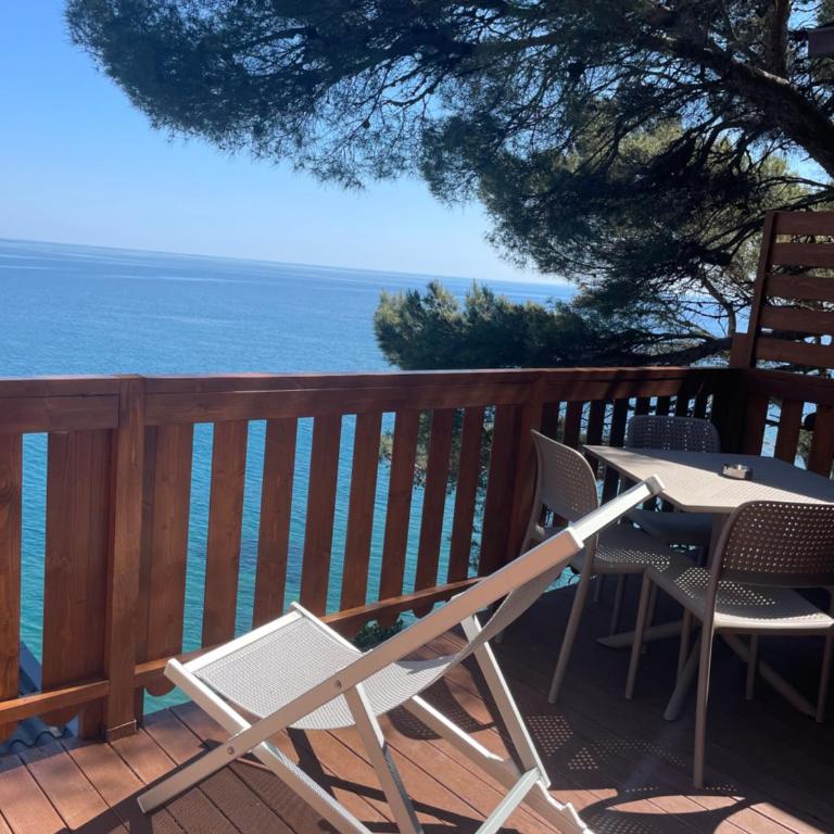 Villaggio Smeraldo - Bungalow Fronte Acqua - 1