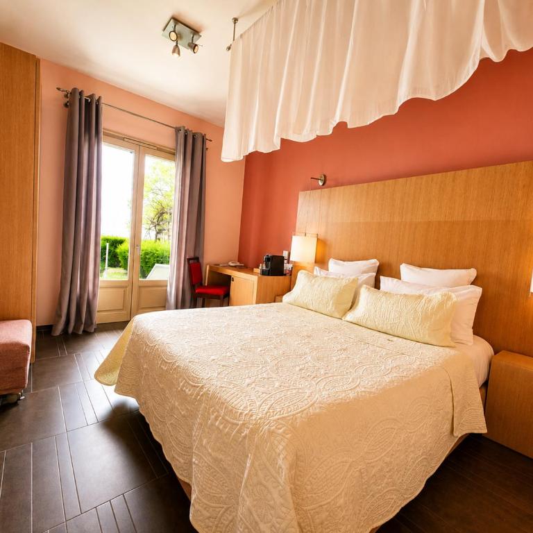 Hôtel La Riviera Victoria - Chambre Double avec Terrasse - 16