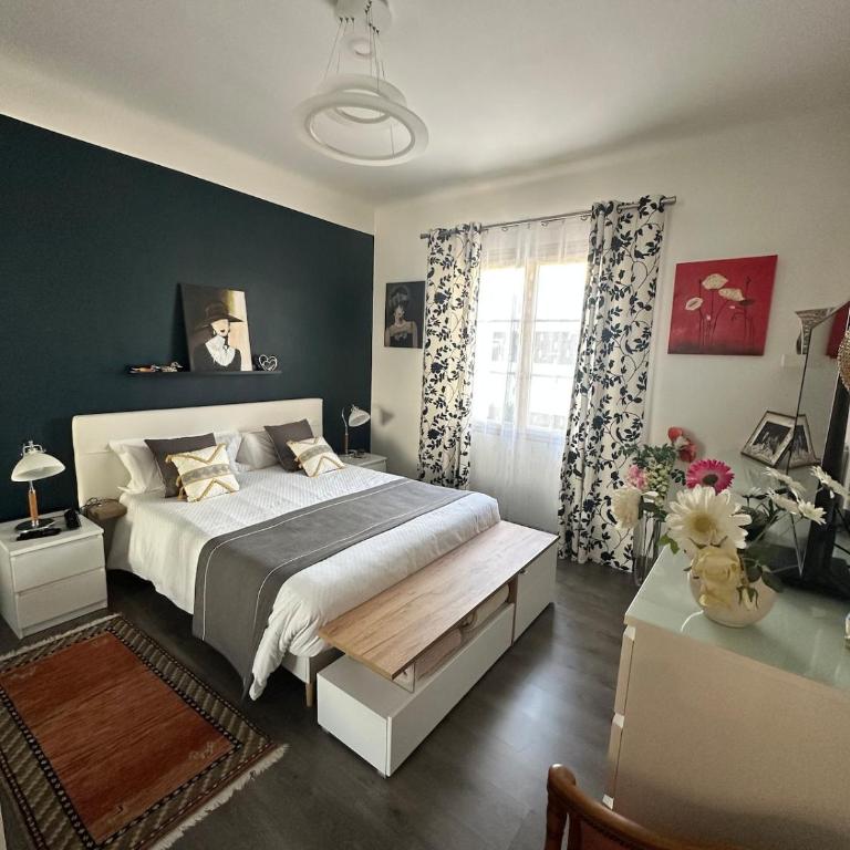 Appart 128m2 St Raph Centre, 400m des plages - Apartment mit 3 Schlafzimmern - 21
