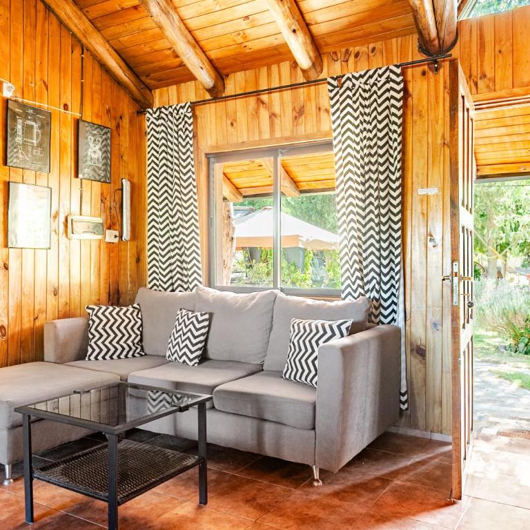 Complejo Ermitazh - Two-Bedroom Bungalow - 8
