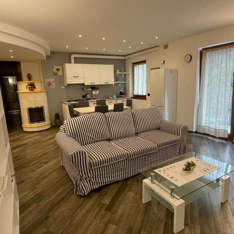 Appartamenti Bion - Appartamento con Vista e Balcone - 1